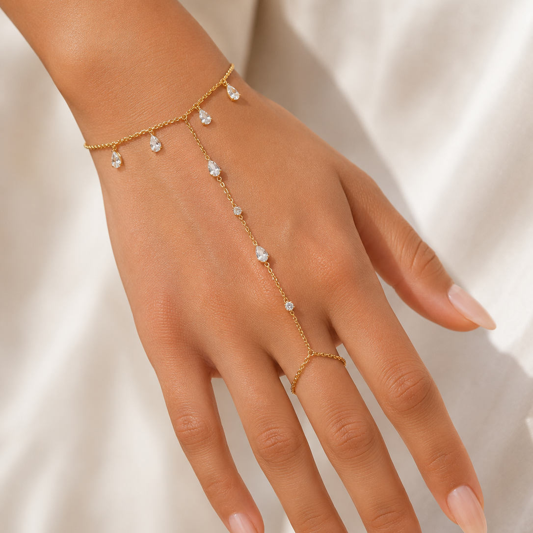 Nura Hand Chain