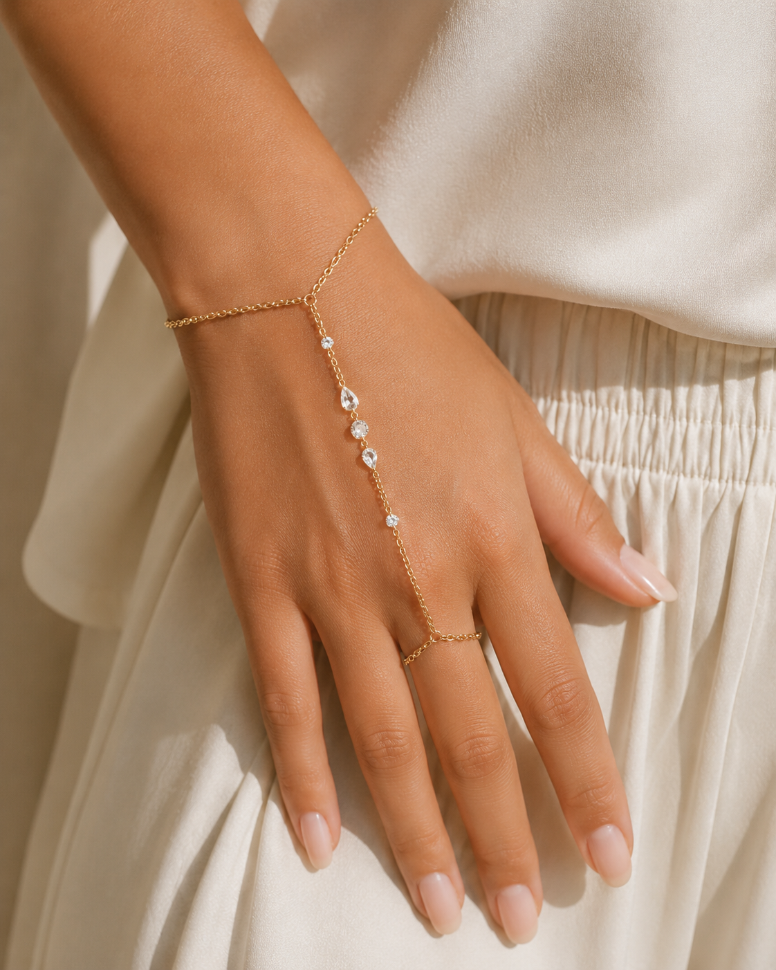 Pearl Drop Hand Chain